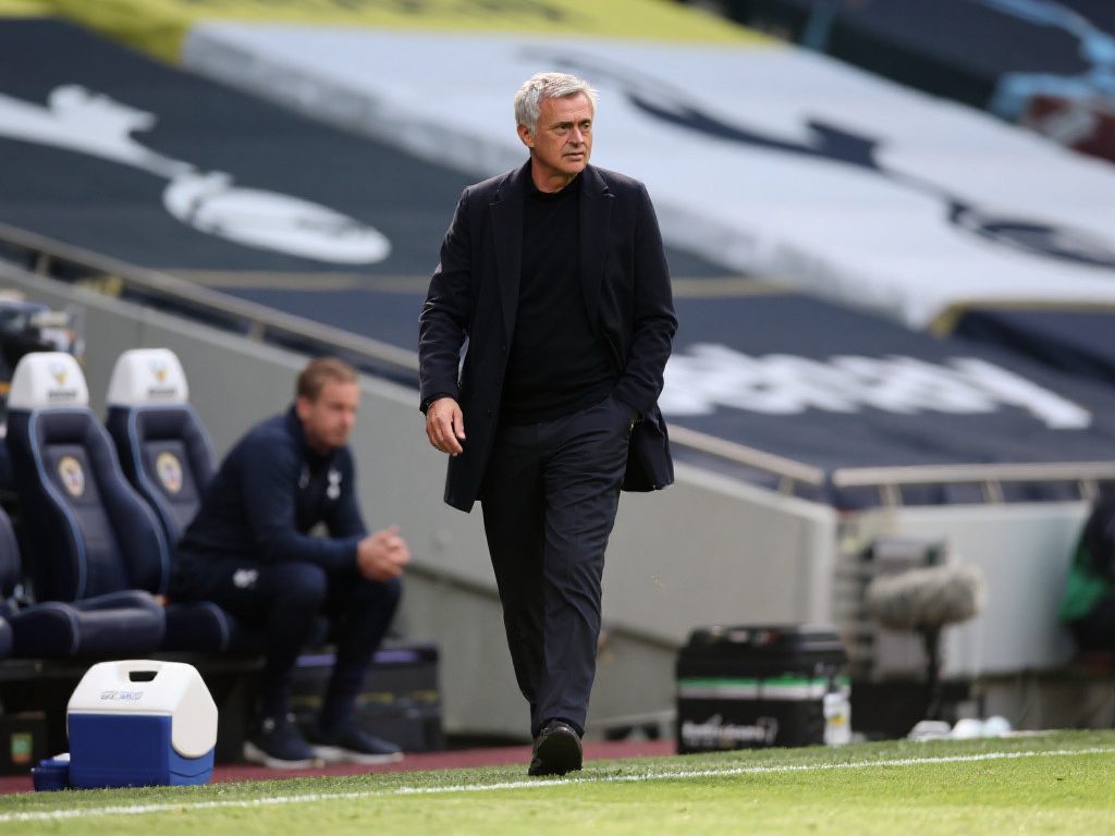 科尔蒂纳冬 科尔蒂纳冬